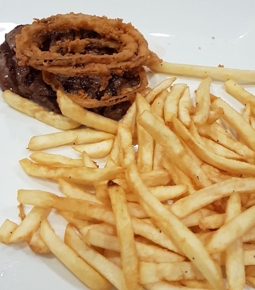 6300 Restaurant and Lounge
